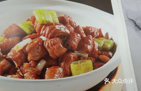 Braised Pig Intestines with Pepper