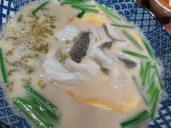 -荣家黄鱼面(前滩太古里店)