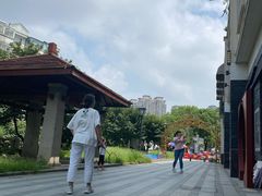 -金轮星光名座生活广场
