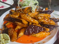-小山羊功夫串·泰安烧烤·海鲜小炒老地摊店