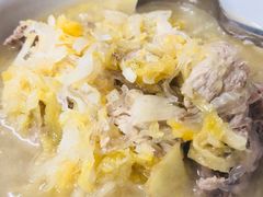 排骨炖酸菜-东北酱骨头馆(蓁巷店)