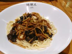 -赵崽儿川式面品(金桥国际店)