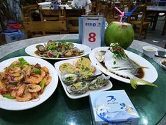 -四川小胡子海鲜(丁村万人海鲜广场店)