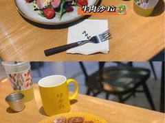 瑞士肉丸烩意大利土豆球-HELLO 27 意面·沙拉·帕尼尼