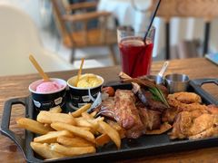 -灵意咖啡·西班牙美食(汕头金平万达广场店)