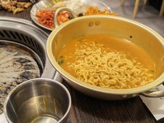 -本苑烤肉自助餐厅
