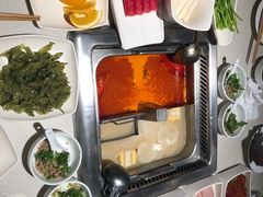 -海底捞火锅鲜切牛肉主题店(长寿路店)