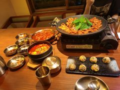 -春熙台韩国料理·章鱼肥牛(西丽店)