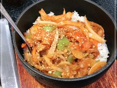 -臻牛烤肉