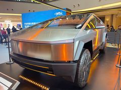 -TESLA 特斯拉(上海太古汇体验店)