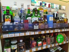 -全家便利店(南峰中心店)