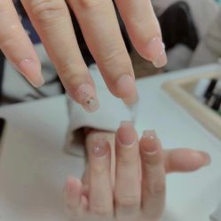 -星辰·新中式美甲美睫工作室