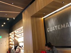 -瑞幸咖啡(1+1大厦店)