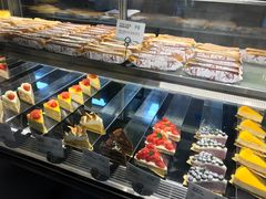 -Dough&Joe团憩(瑞虹天地月亮湾店)