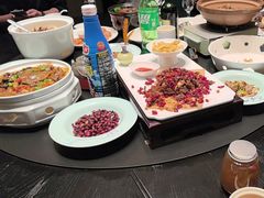 -忆江南·临江鱼馆