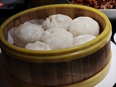 老面梅干菜鲜肉小笼包-麻六记(凤凰汇店)