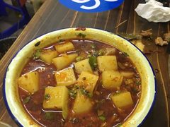 -咏勝锑锅麻辣烫(净居寺路总店)