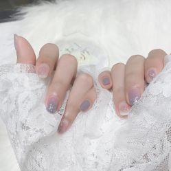 -吉吉靓甲美睫