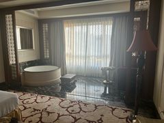 -深圳东部华侨城茵特拉根酒店