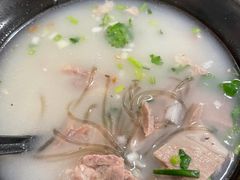 羊肉汤-万红路羊汤烧饼店(将台路店)