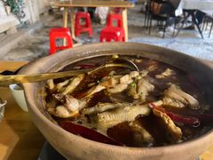 -聚汇三少·龙虾·中餐厅(莫邪路新天地店)