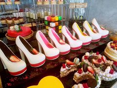 甜品台-万达文华酒店·48F云端窗景美食汇自助餐厅