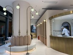 -Yearn Tours妍图(昆山万象汇店)