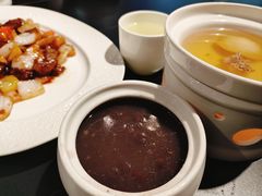 -香山湖家家宴(中山陵店)