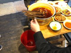 -拈签一笑黄牛肉辣卤串串