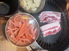 -香猪坊韩国烤肉专属门店(魏公村店)