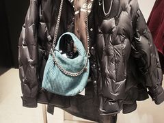 -URBAN REVIVO(七宝领展广场店)