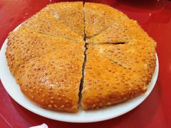 黄金大饼-花水湾红太阳牛肉汤锅