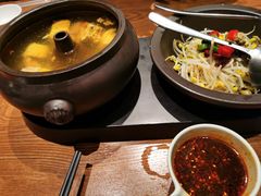 -云海肴·汽锅鸡·云南菜(天山百盛优客店)