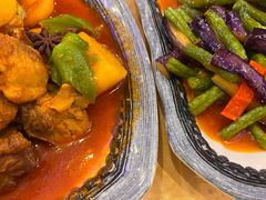 特色的大盘鸡-维吾尔餐厅(宜山路店)