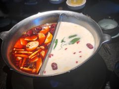 -湊湊火锅·茶憩(新中关购物中心店)
