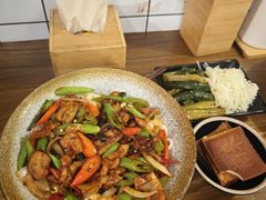-醉牛腩·面小馆