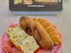 盐面包-floury