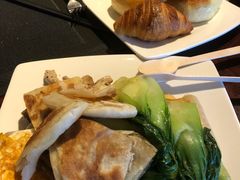 -三亚湾海居铂尔曼度假酒店