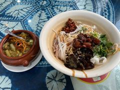 -桥香园云南过桥米线(金马碧鸡店)