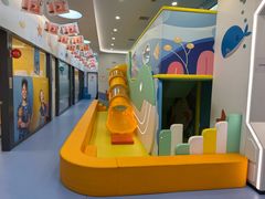 -极橙儿童齿科矫正中心(奥城店)