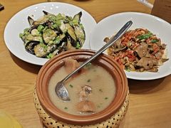 -钵家大院·地道湖北菜(江夏·大花岭店)
