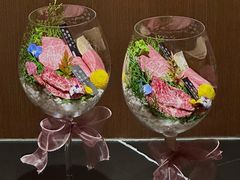 -山川小町·极番烧肉(新地假日广场店)
