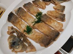 -鱼痴渔醉·食鲜集(月亮湾店)