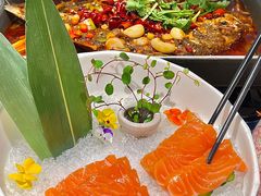 -乔街深夜食堂·小龙虾·高压锅生蚝(杭州总店)