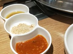 -江南猪肉商会无限续吃(弘大店)