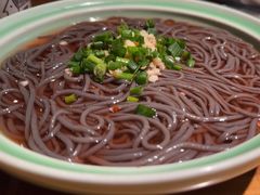 -帅巴人舅母子腊蹄民俗村