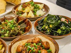 -李与白包子铺(桐梓林店)