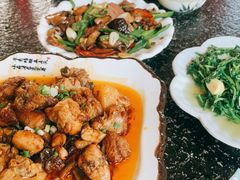 黄焖鸡-海韵人家.海景花园经典云南菜(双廊店)