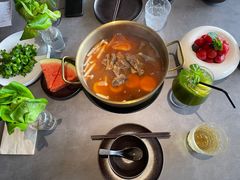 -罗勒家·养生火锅· Bistro(大望路店)