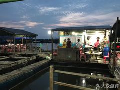 -海上驿站渔家菜馆